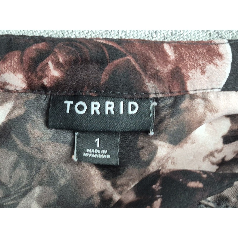 TORRID Size 1 Keyhole Bow Tie V-Neck 3/4 Sleeve Top Blouse Floral - Picture 7 of 9